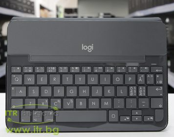 Logitech FOCUS Case with integrated Bluetooth keyboard for iPad Mini 4