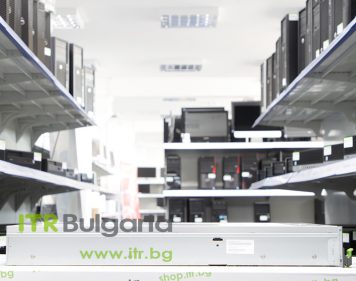 обновен Fujitsu Primergy RX300 S8 Rack Mount 2U сървър втора употреба