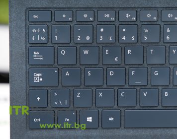 обновен Microsoft Surface Laptop 2 1769 Cobalt Blue Grade A Preinstalled with Windows 10 Pro лаптоп втора употреба
