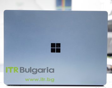 обновен Microsoft Surface Laptop 2 1769 Cobalt Blue Grade A Preinstalled with Windows 10 Pro лаптоп втора употреба