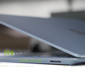 обновен Microsoft Surface Laptop 2 1769 Cobalt Blue Grade A Preinstalled with Windows 10 Pro лаптоп втора употреба