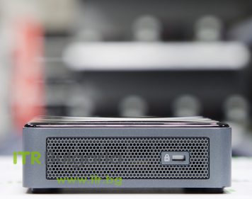 обновен Intel NUC10FNK Grade A компютър втора употреба