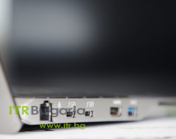 обновен Fujitsu LifeBook U7411 Grade A лаптоп втора употреба