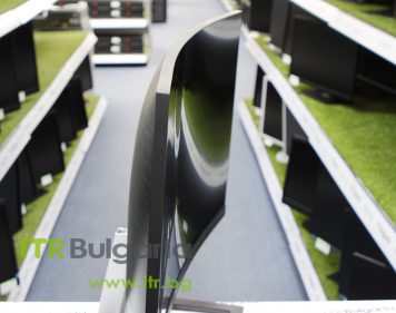 обновен Philips 325E1C монитор втора употреба