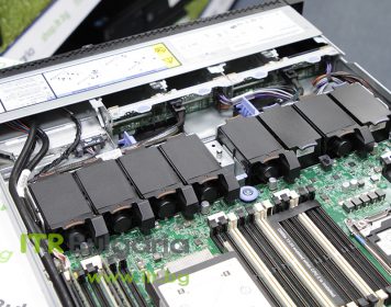 обновен Lenovo System x3550 M5 Rack Mount 1U сървър втора употреба