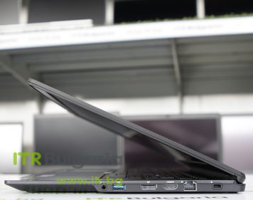 обновен Fujitsu LifeBook U758 Grade A лаптоп втора употреба