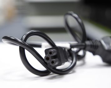 Mixed major brands IEC C5 to Euro plug