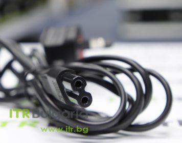 Mixed major brands IEC C7 to UK plug